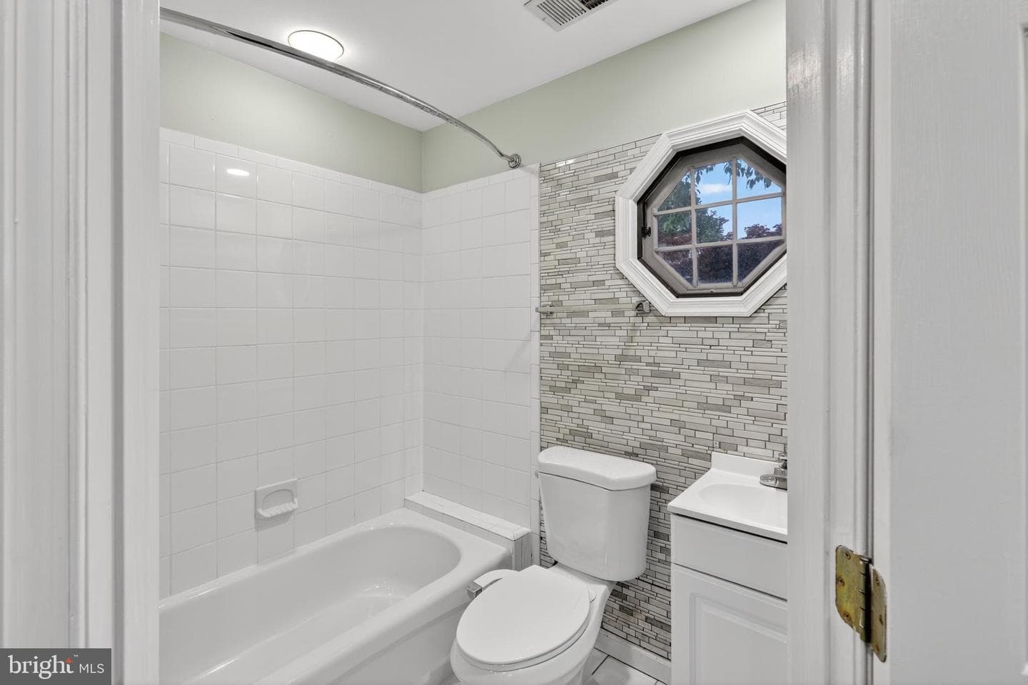 4415 Bradley Ln photo 66