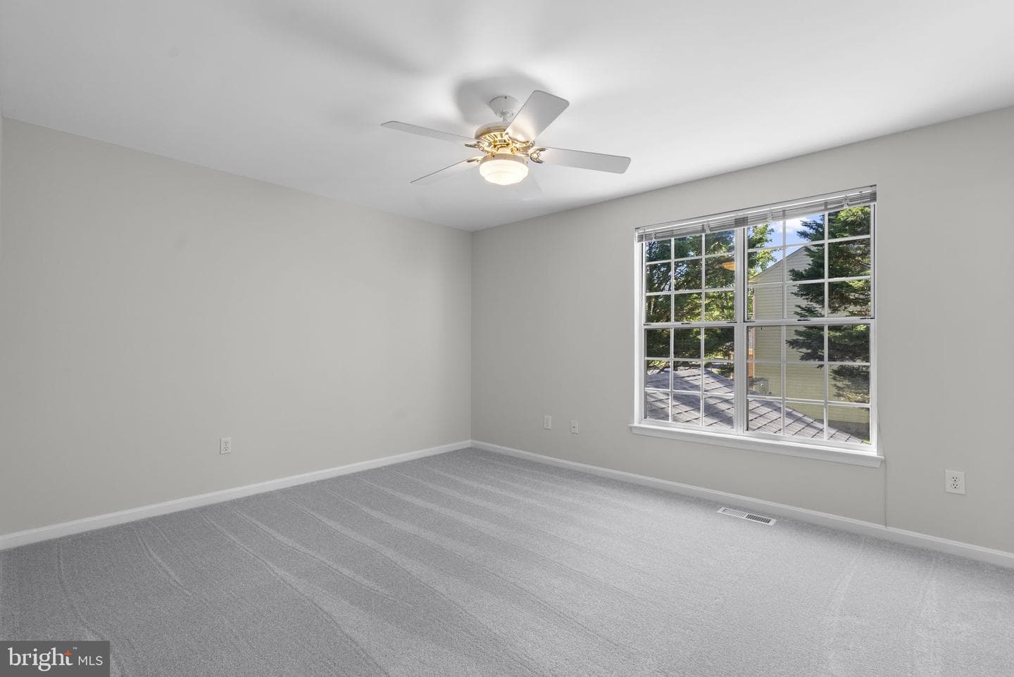 2700 Snowberry Place photo 22