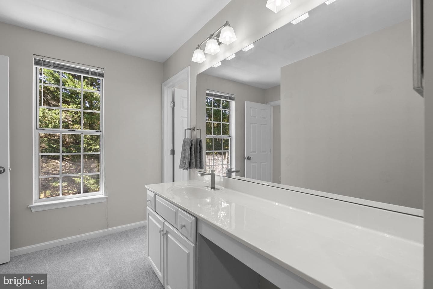 2700 Snowberry Place photo 36