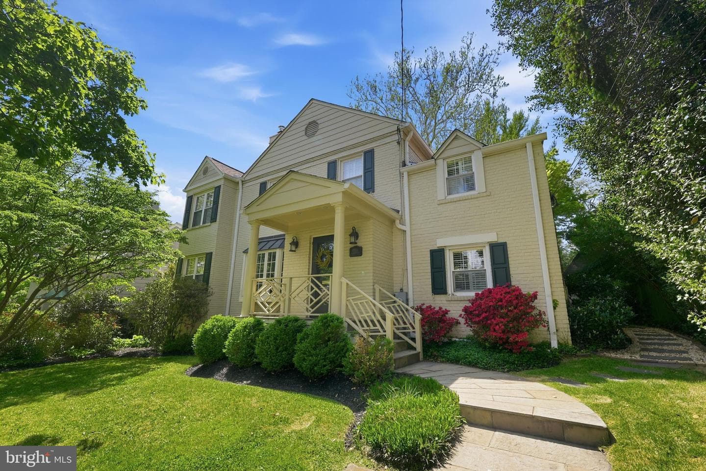 8504 Lynwood Place photo 3