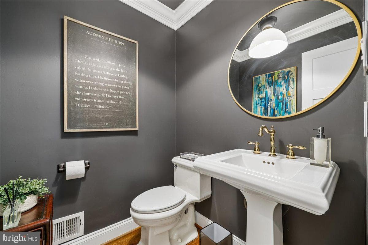 6904 Earlsgate Way photo 17