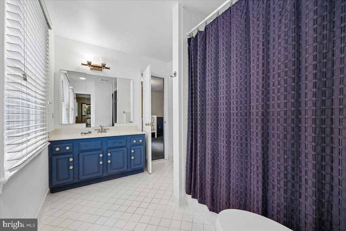 6904 Earlsgate Way photo 29