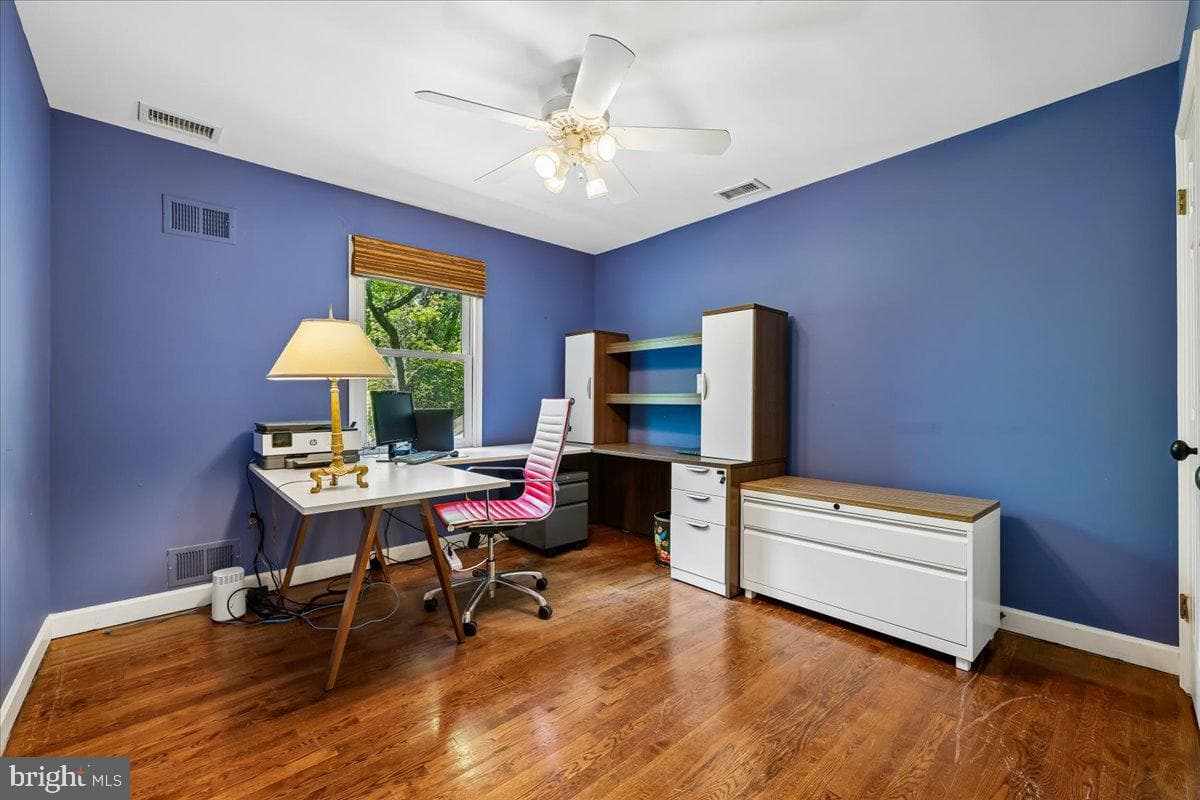 6904 Earlsgate Way photo 33