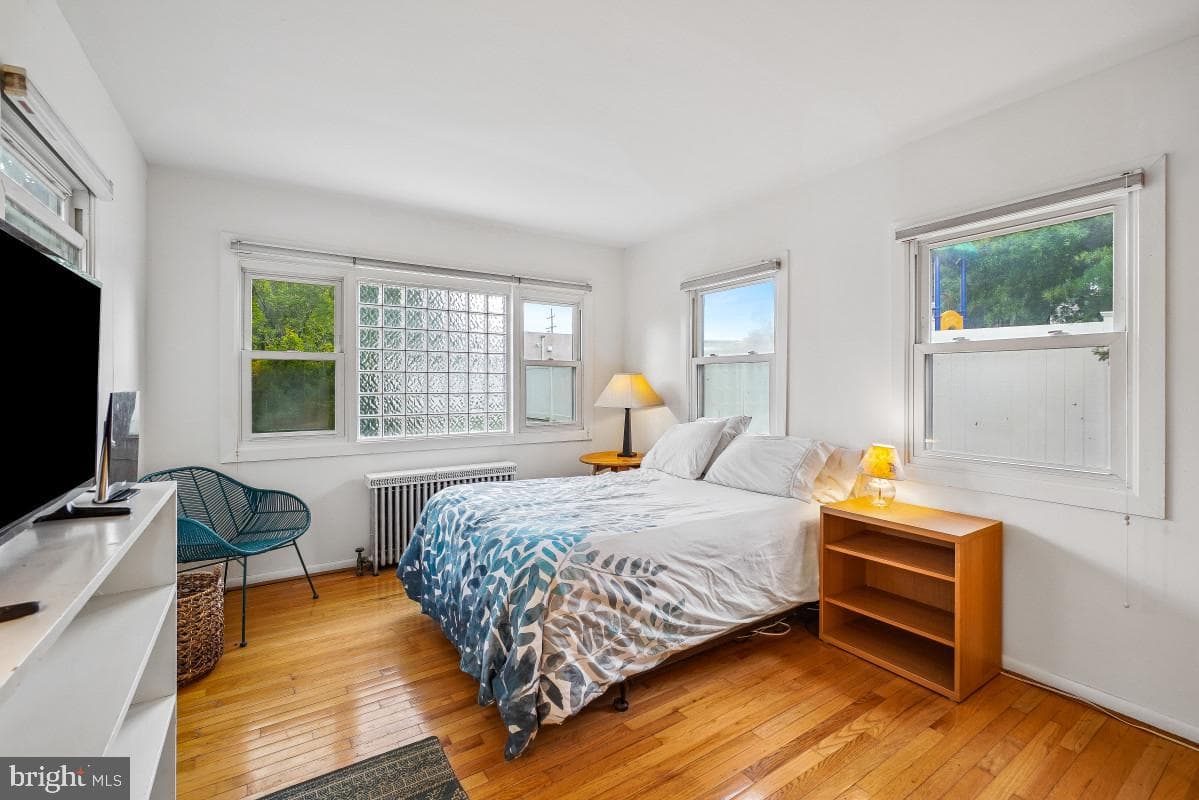 6 Philadelphia Avenue photo 16