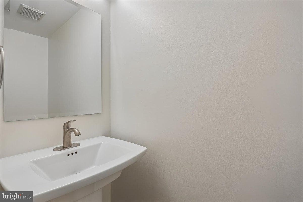238 Watts Branch Parkway photo 17