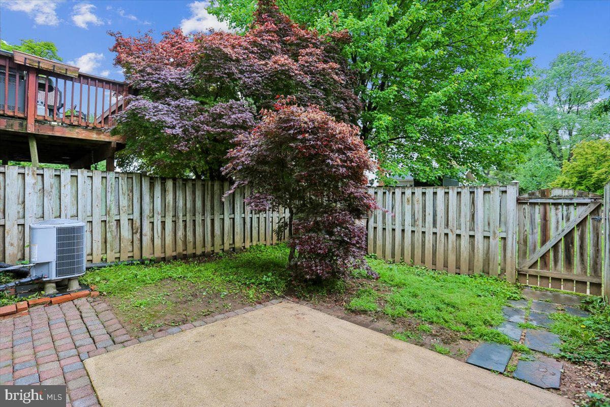 238 Watts Branch Parkway photo 37