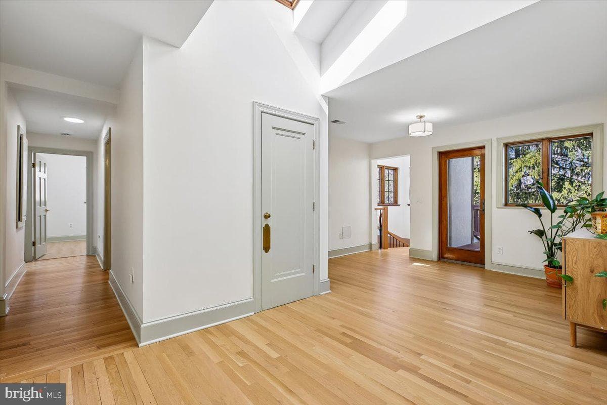 6317 Poe Road photo 18