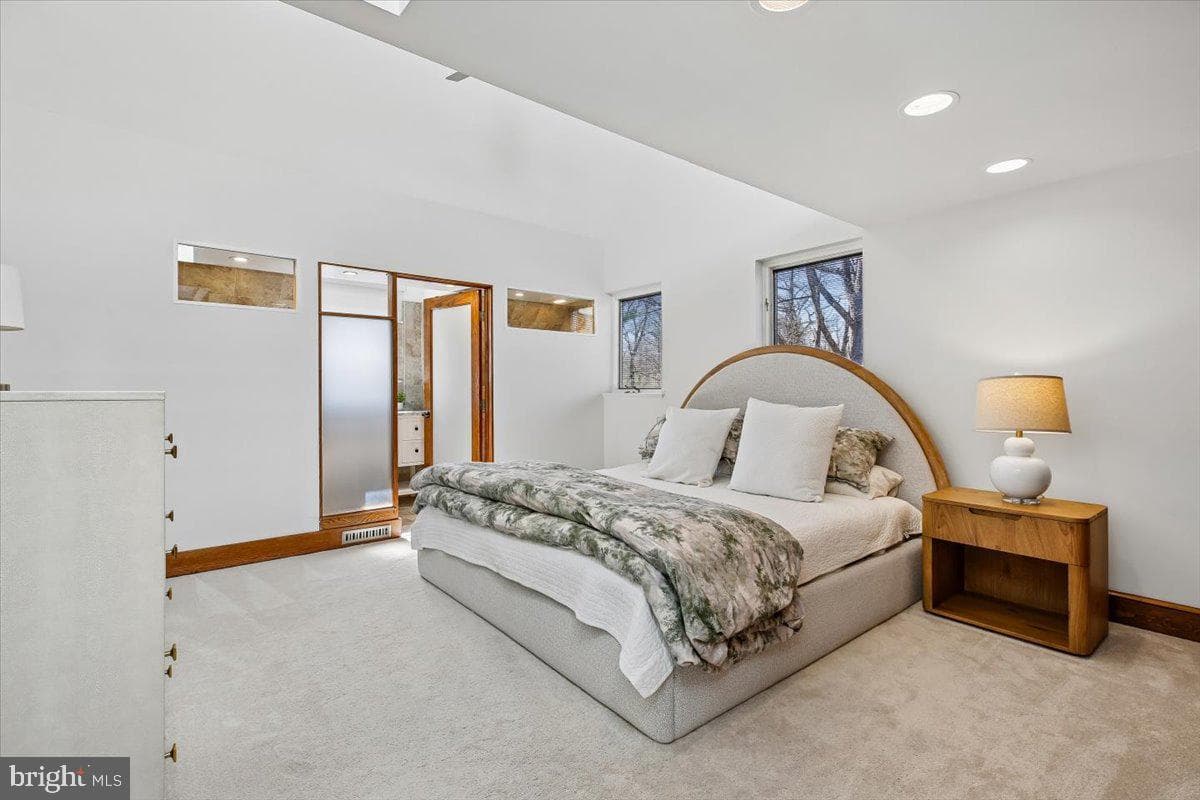 6317 Poe Road photo 20