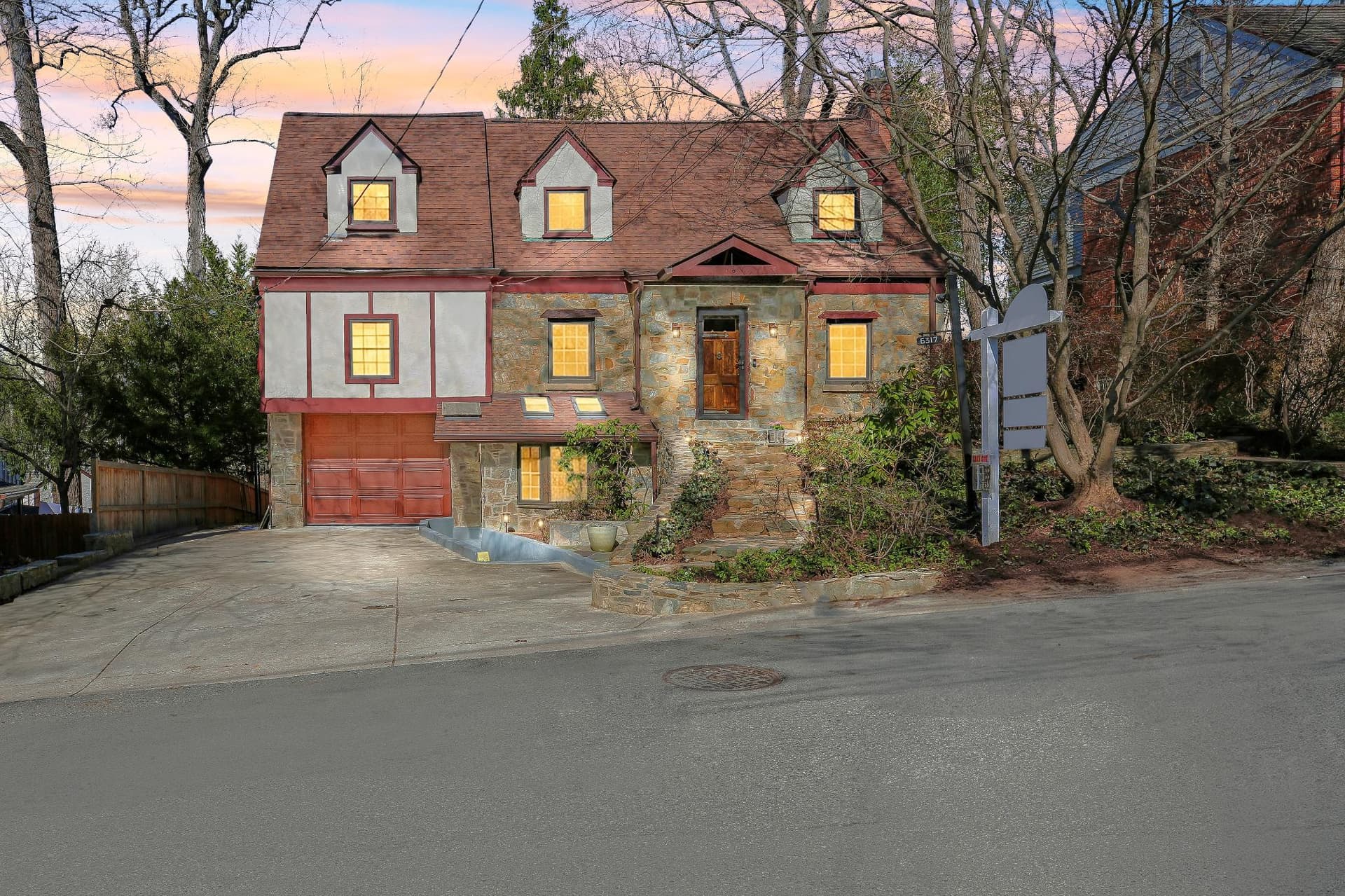 6317 Poe Road photo 3