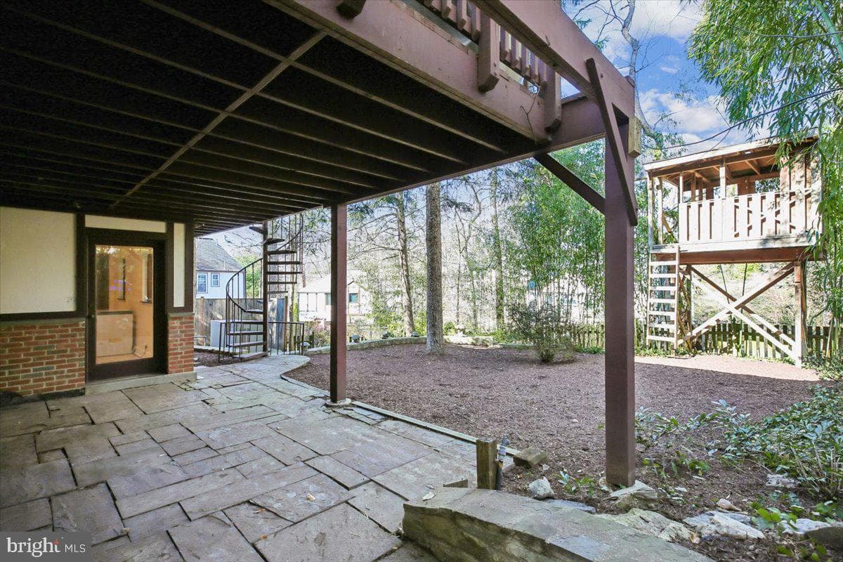 6317 Poe Road photo 38