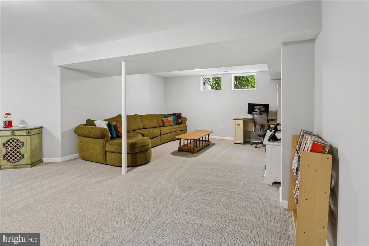 9 Kings Valley Court photo 58