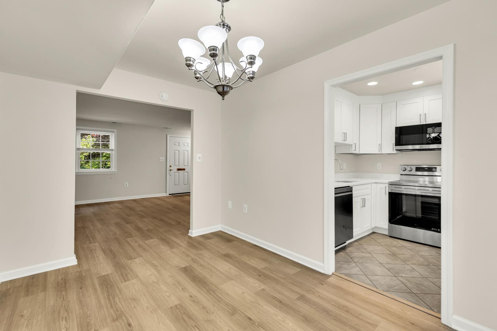 746 Azalea Drive #12-746 photo 8