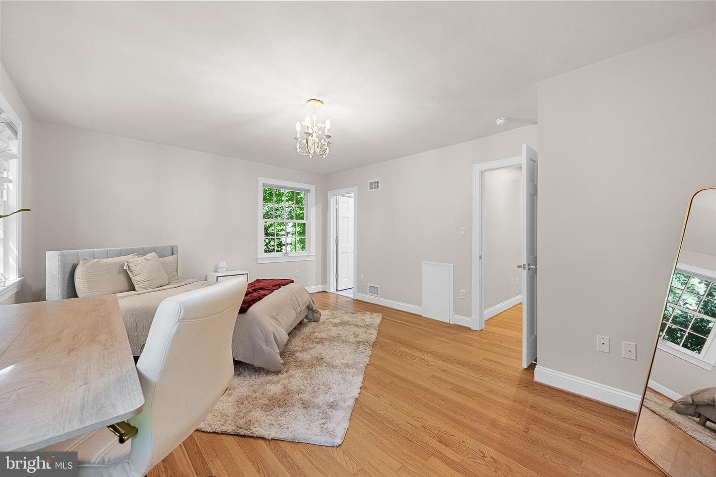 9541 E Bexhill Drive photo 75