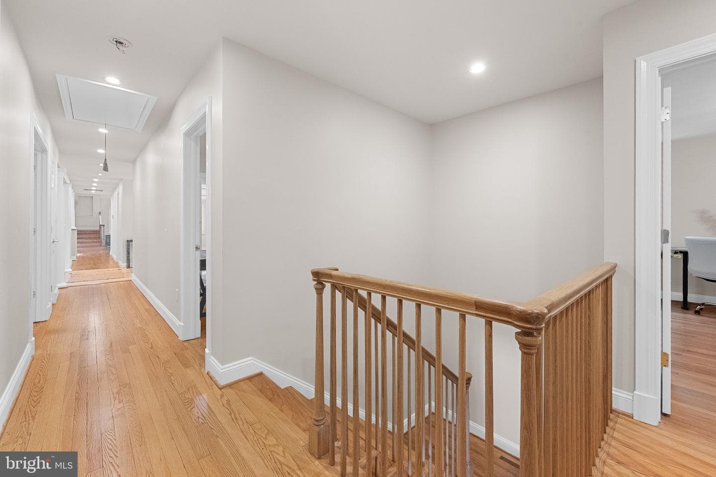 9541 E Bexhill Drive photo 76