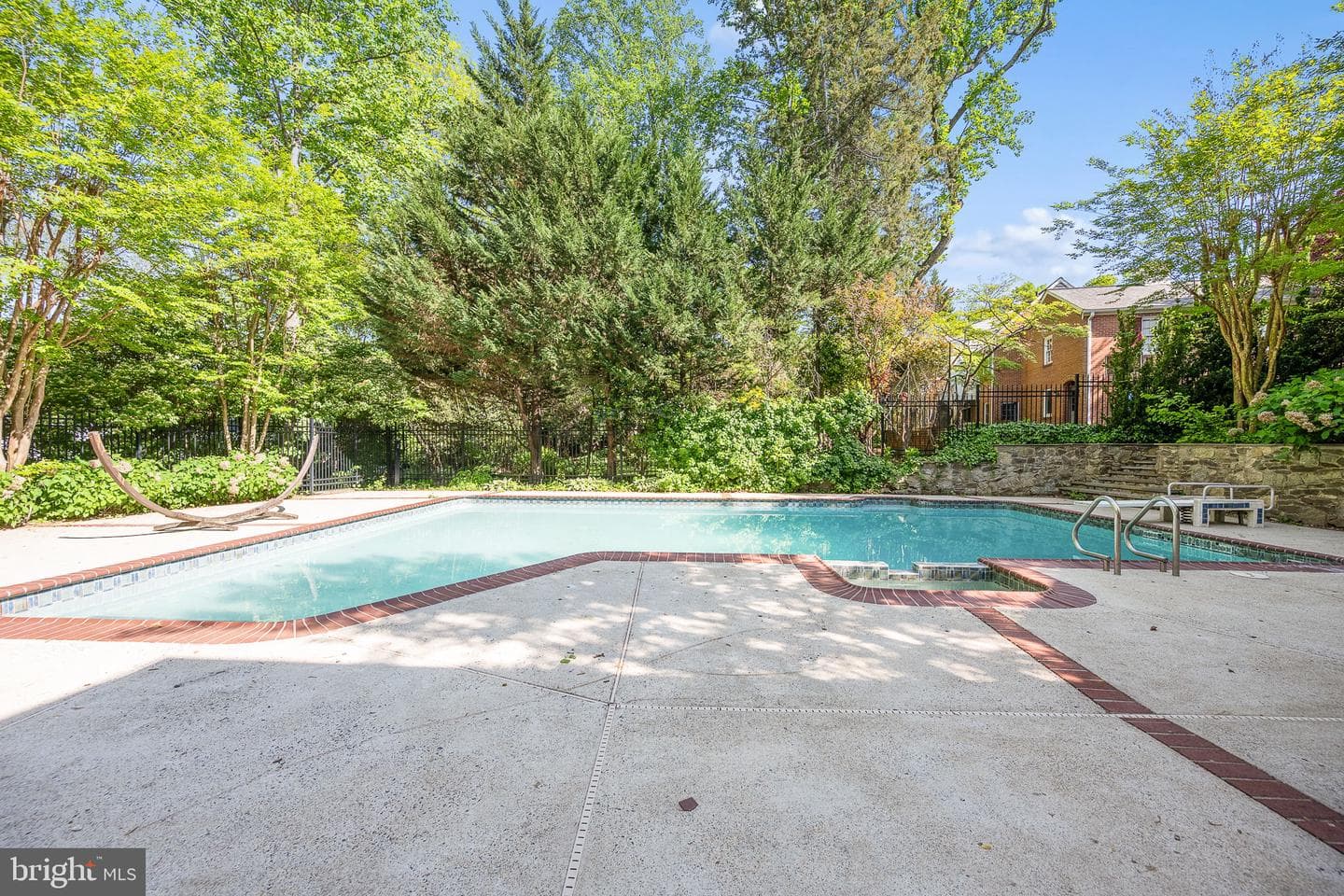 9541 E Bexhill Drive photo 93