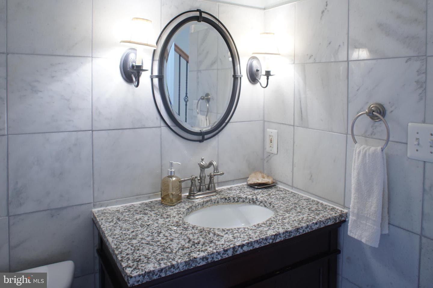 518 Calvin Lane photo 22