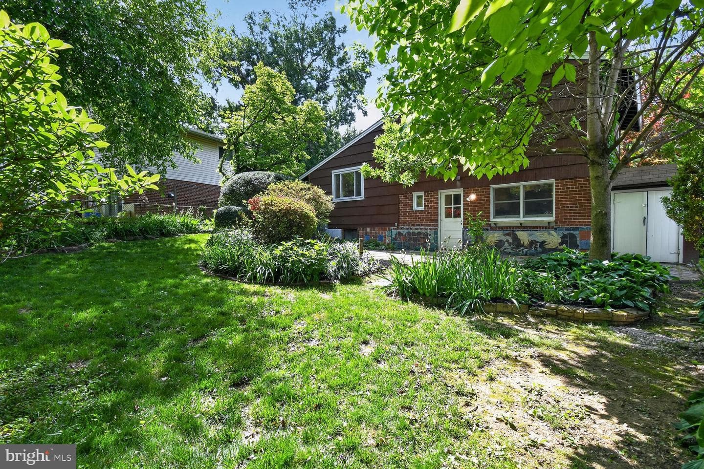 4401 Ferrara Drive photo 30