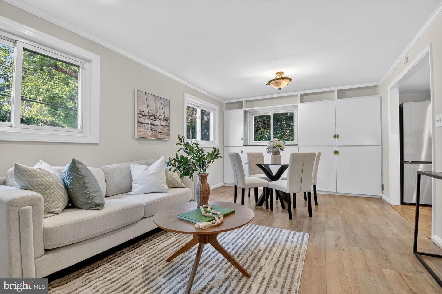 4401 Ferrara Drive photo 6