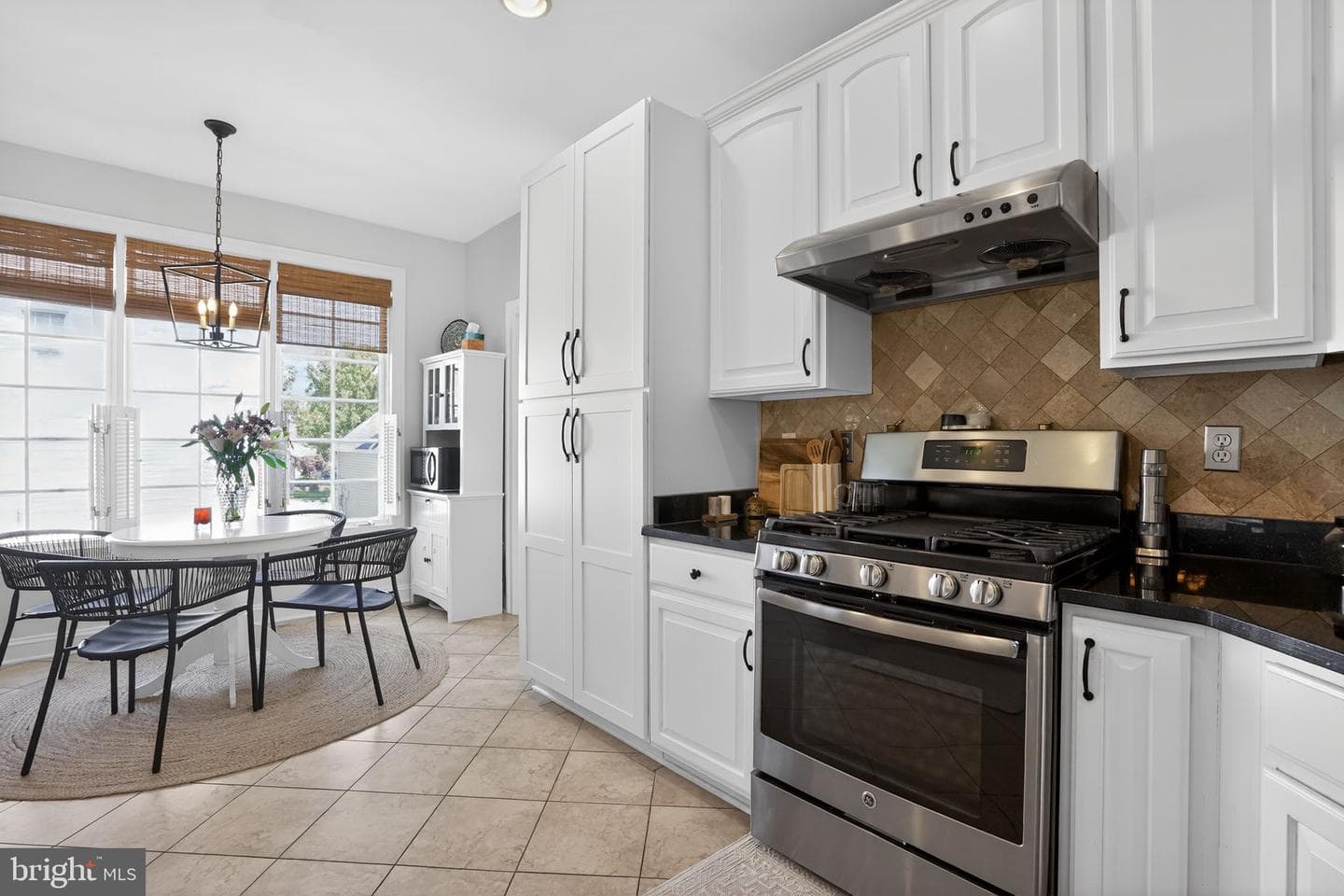21104 Hickory Forest Way photo 14