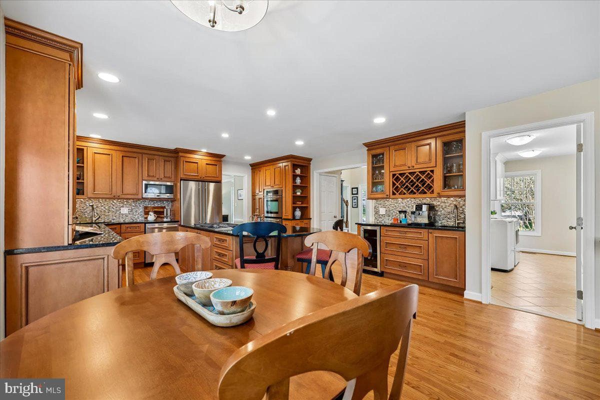14304 Shoreham Drive photo 38
