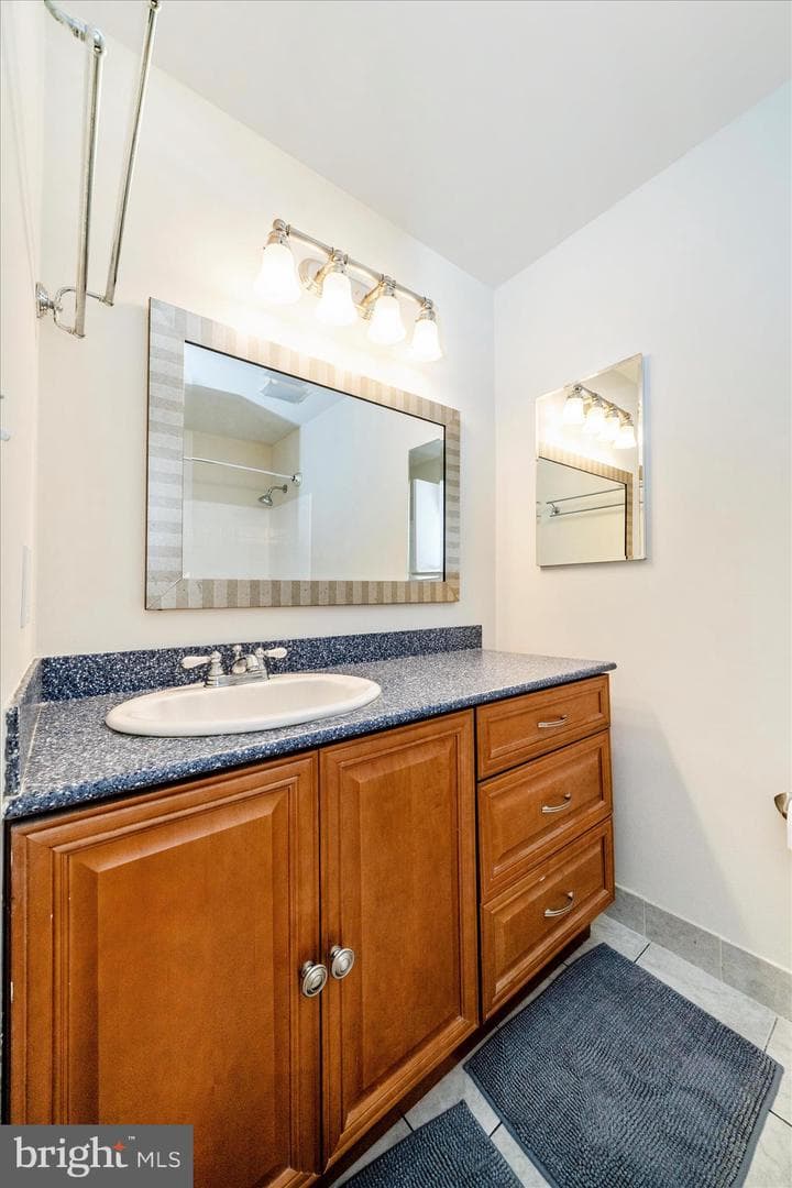 16000 Narrows Terrace photo 34