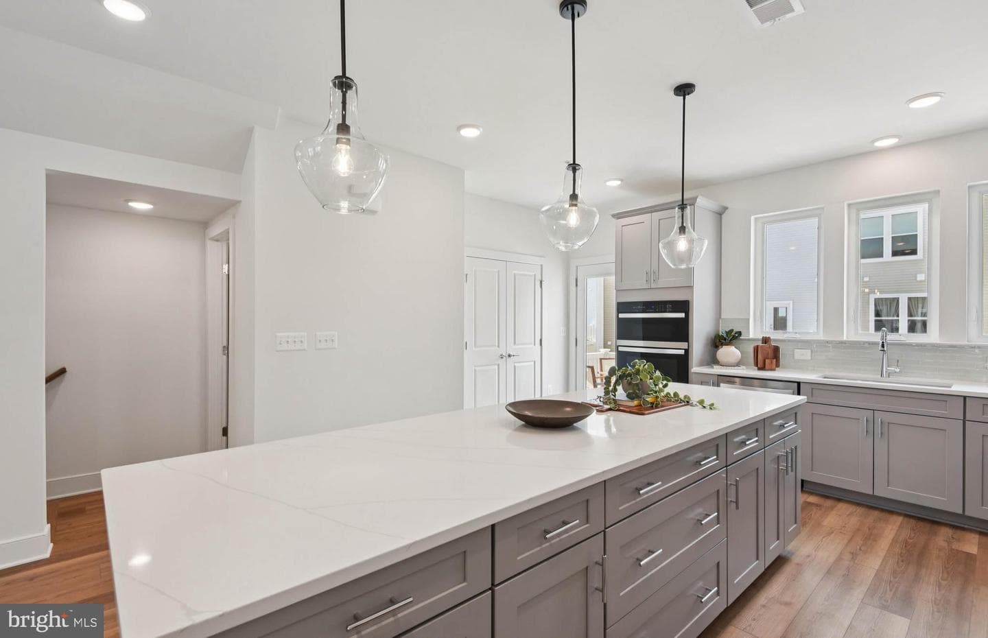 4720 Bellrock Alley photo 5