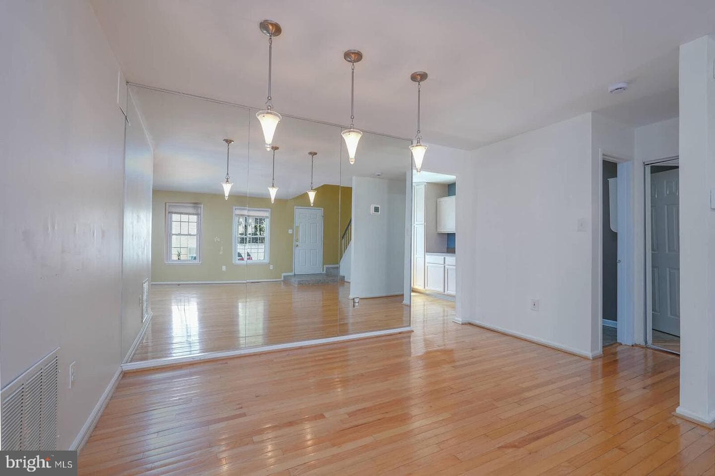 14 Cherry Bend Court photo 12
