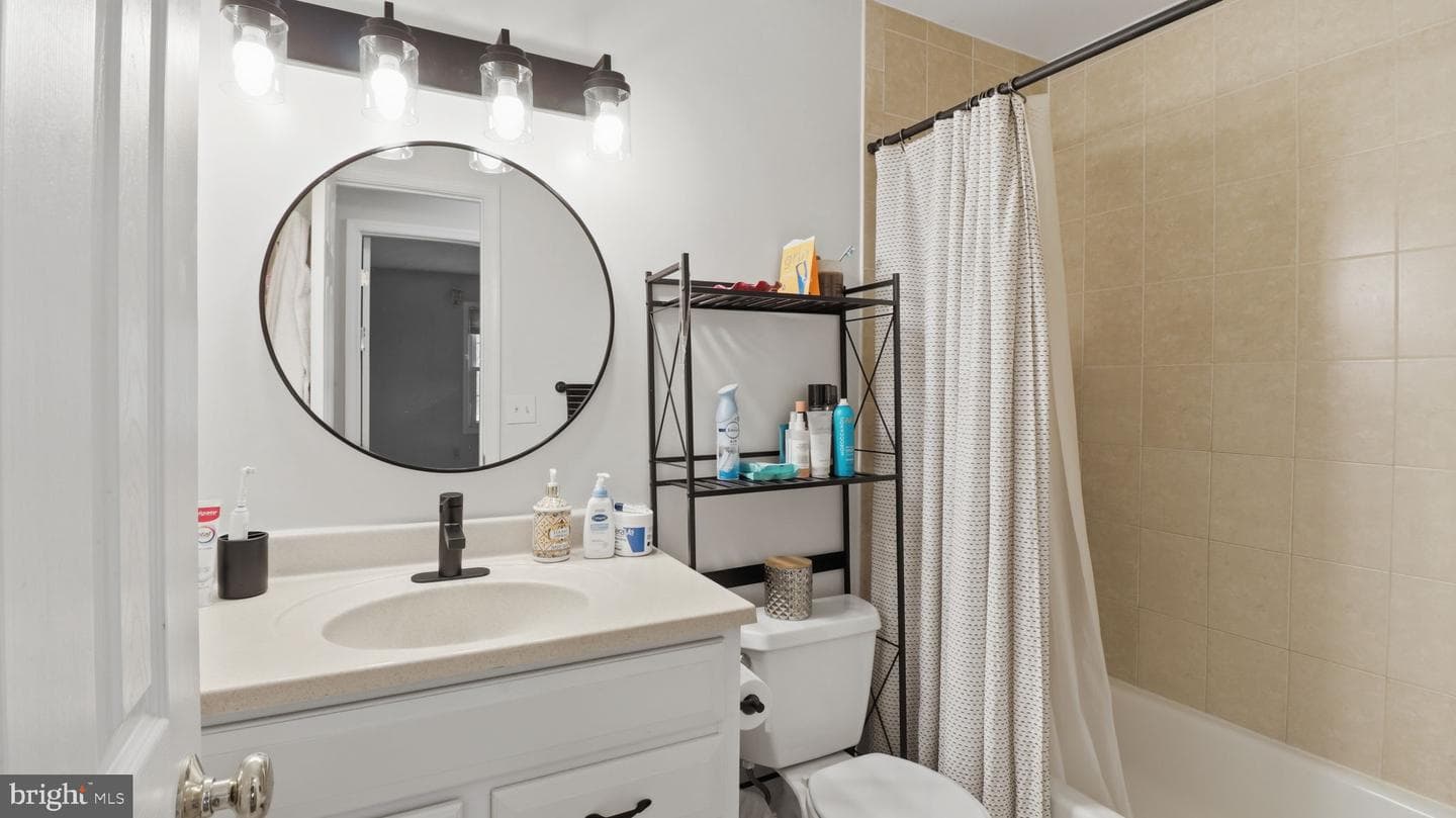15501 Peach Leaf Lane photo 38