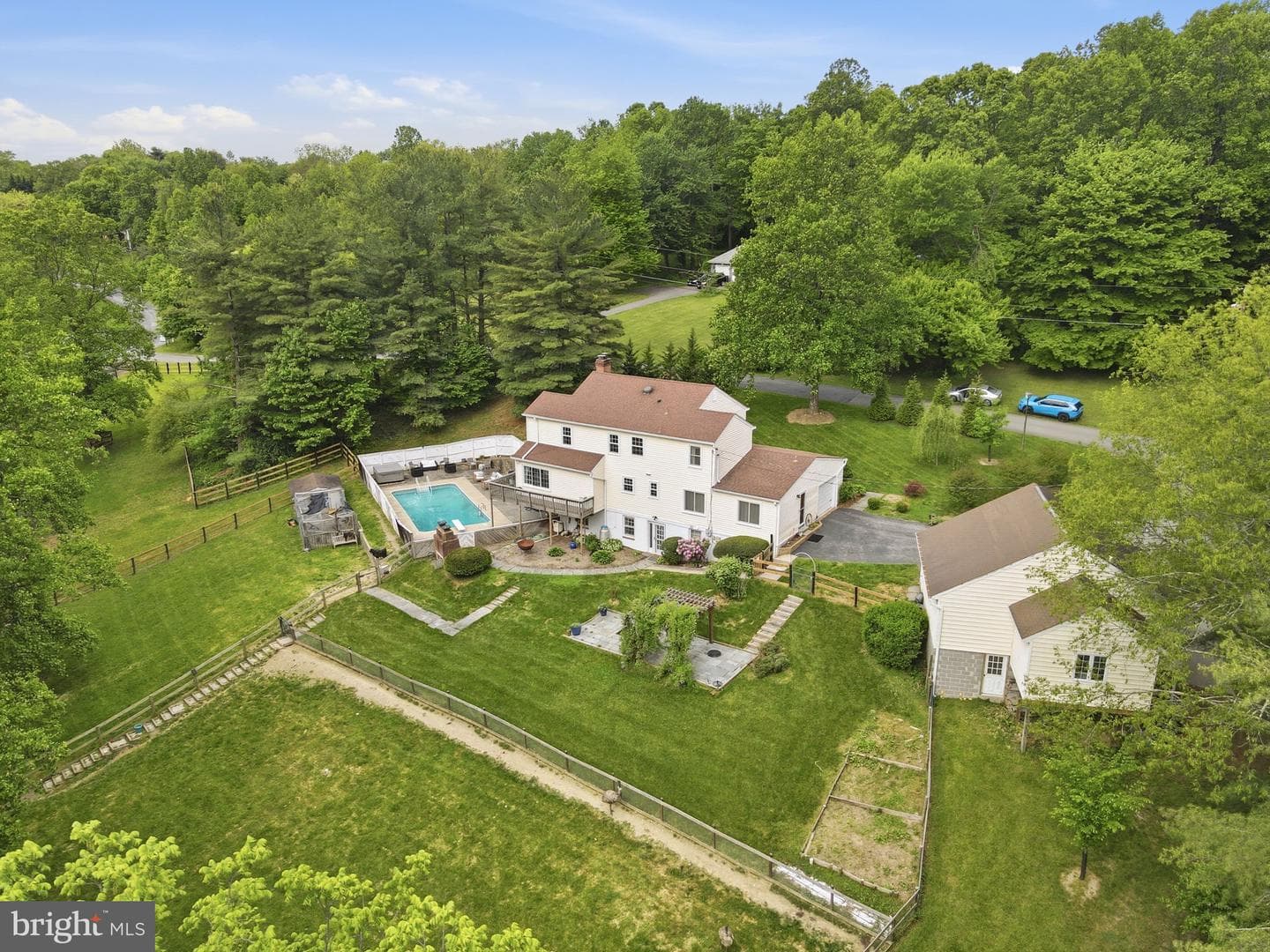 26135 Viewland Drive, Damascus