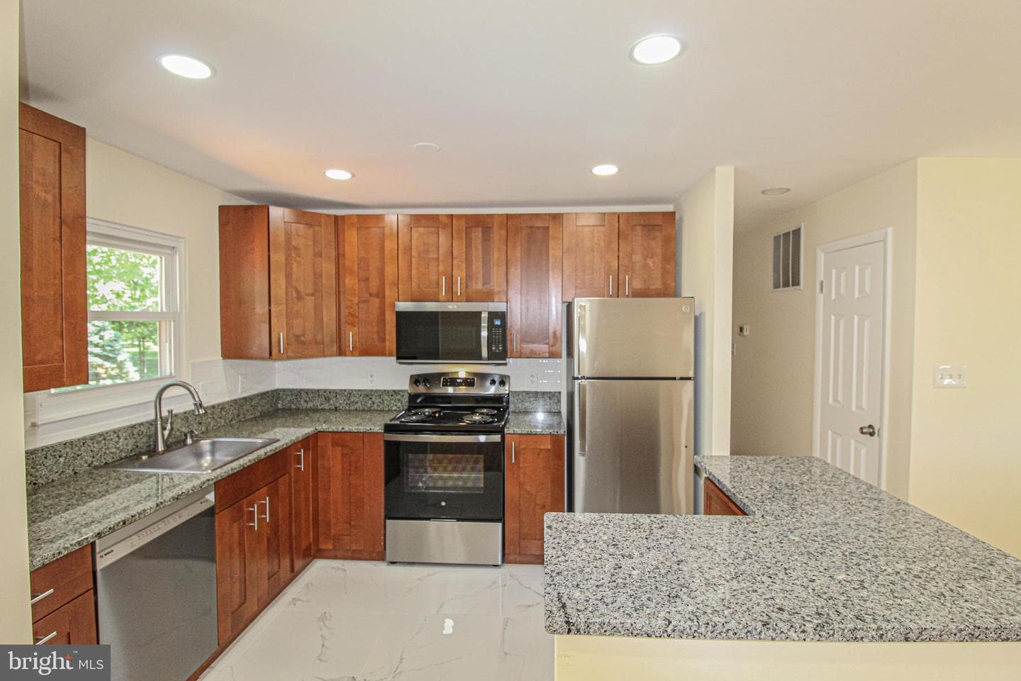 24201 Bush Hill Road photo 16