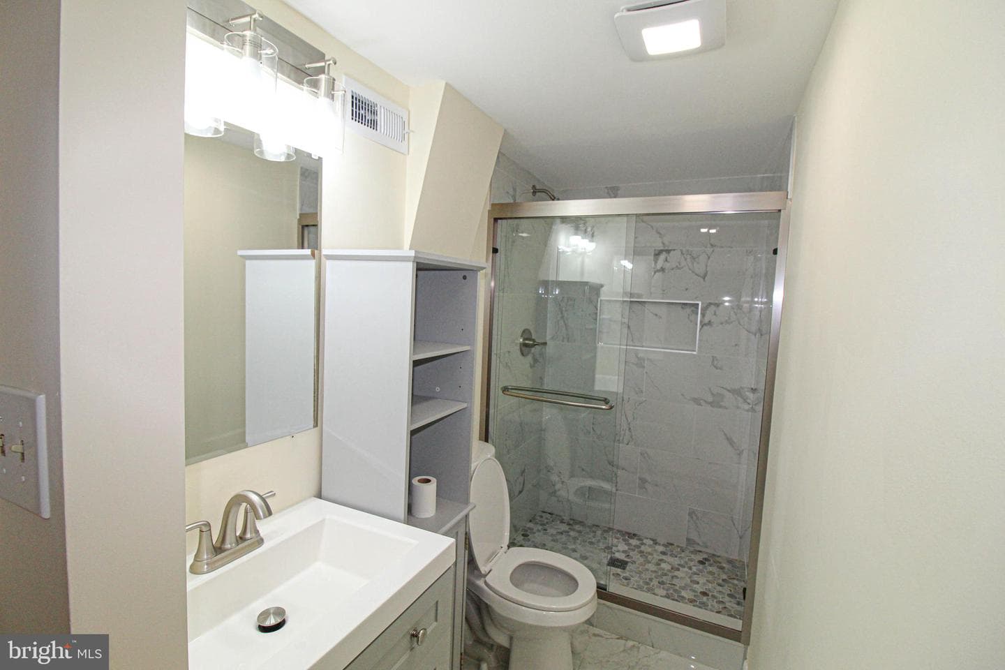 24201 Bush Hill Road photo 36