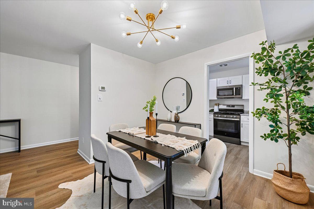 10648 Montrose Avenue #m-103 photo 10