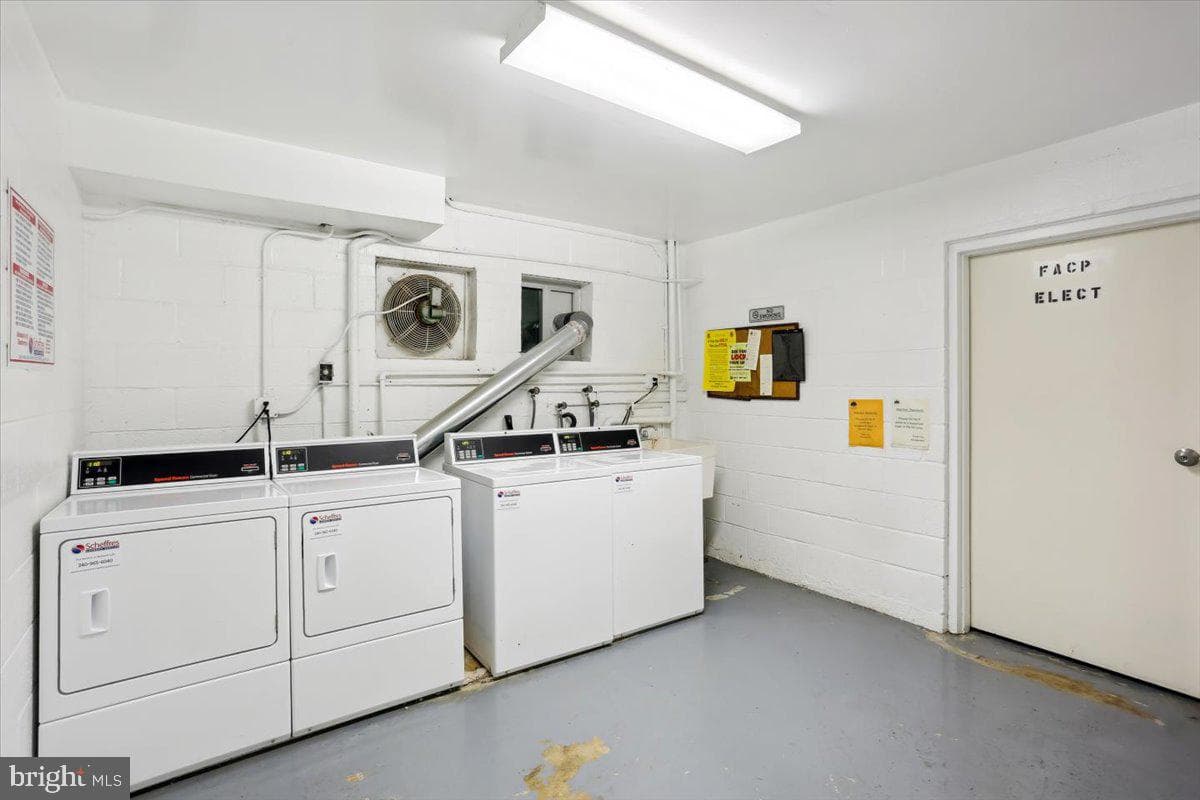 10648 Montrose Avenue #m-103 photo 24