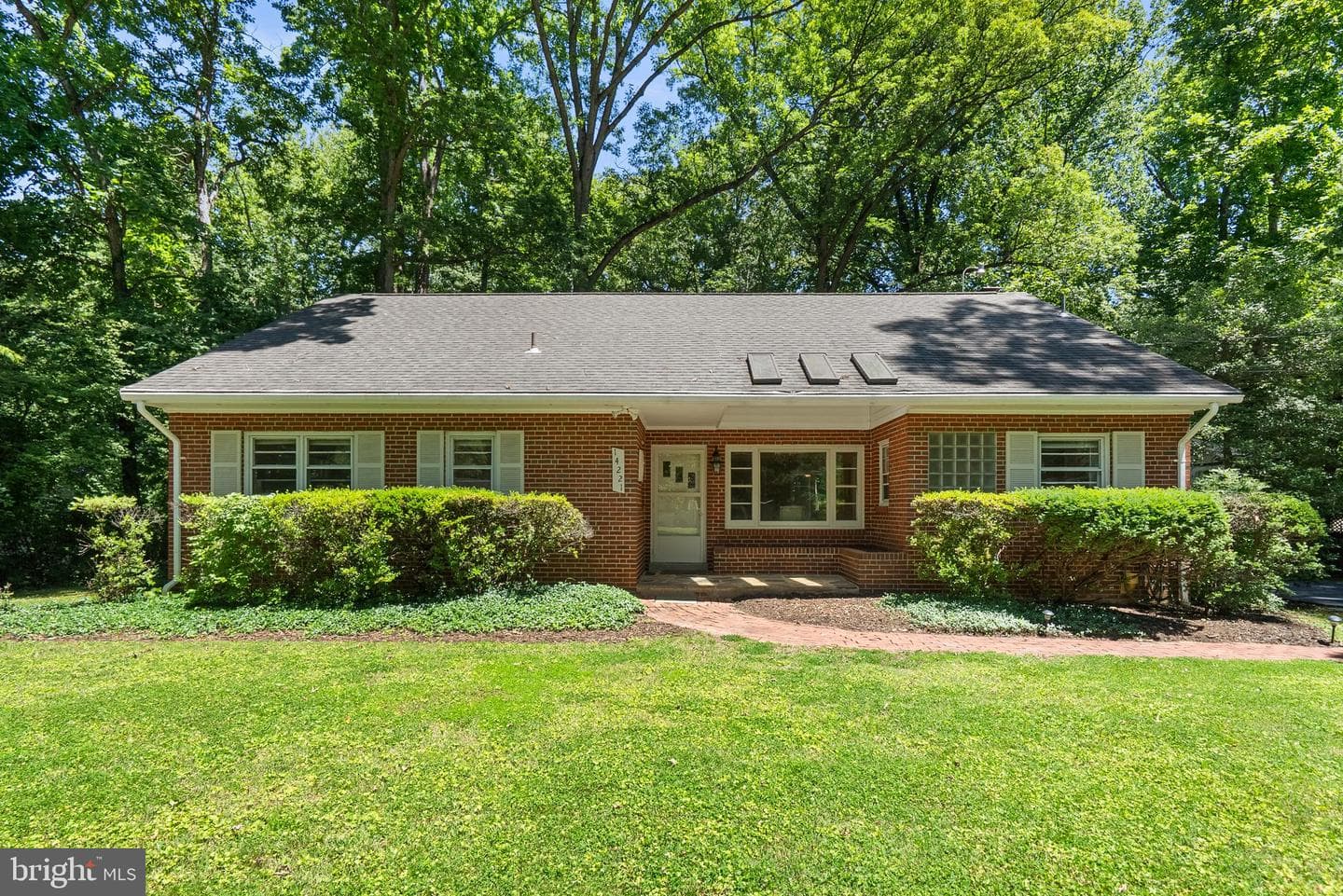 14221 Hi Wood Drive, Rockville