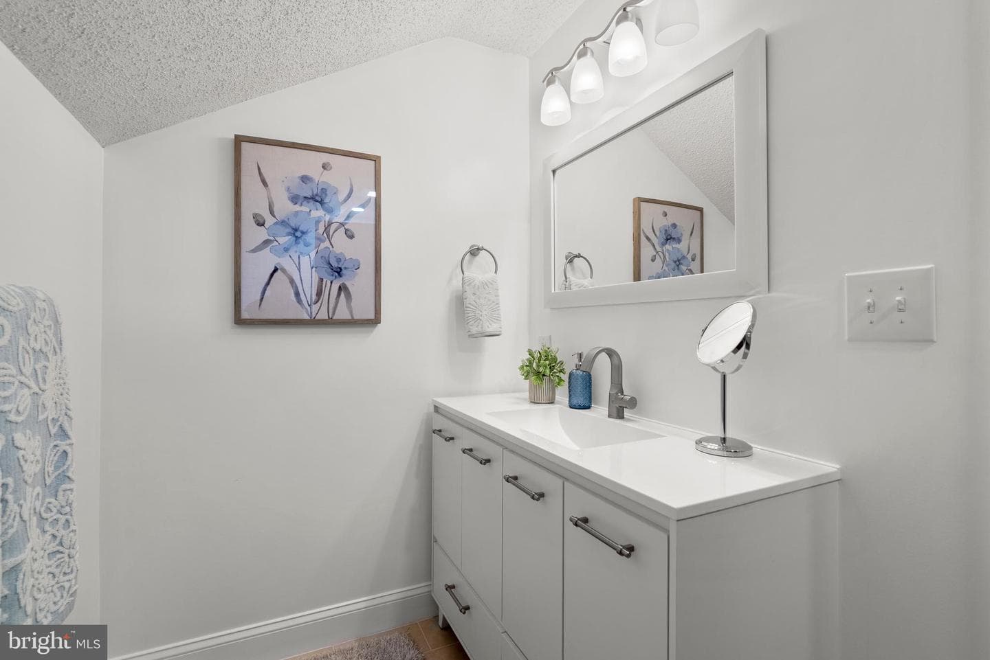 14221 Hi Wood Drive photo 25