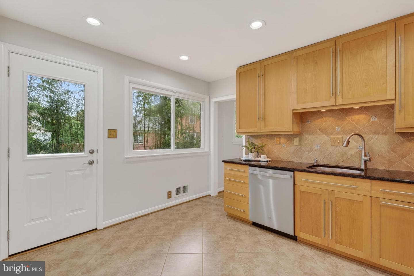 5701 Radnor Court photo 14