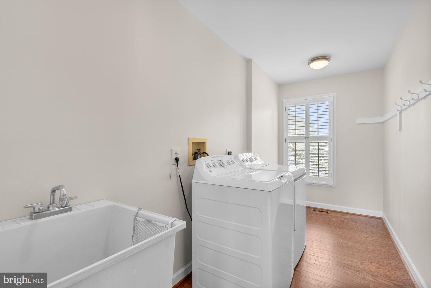 5820 Winegrove Court photo 44