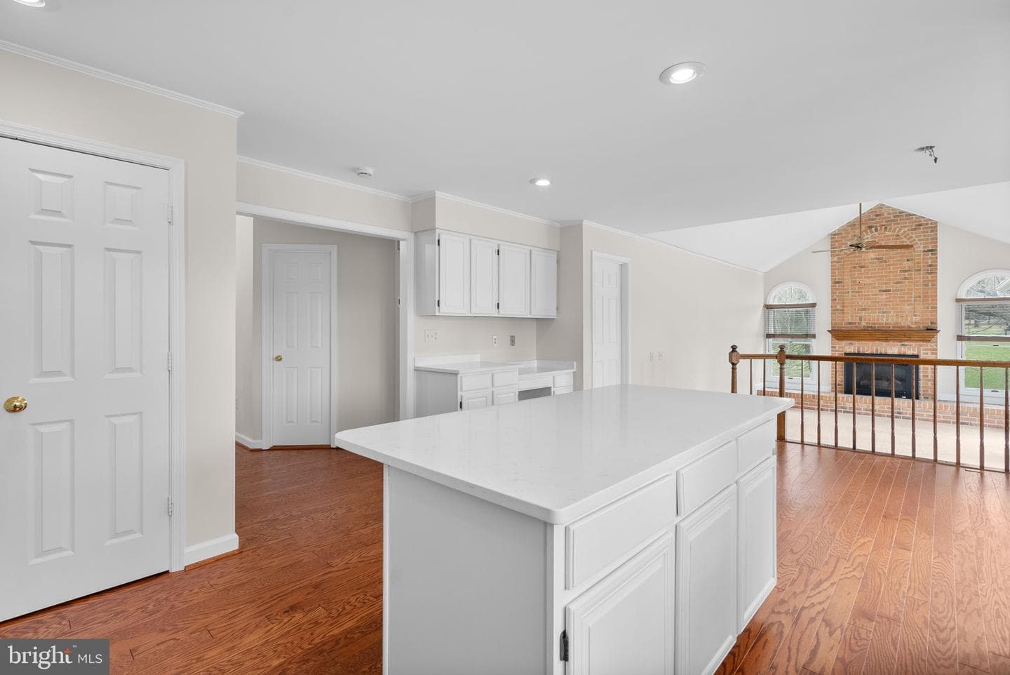 5820 Winegrove Court photo 6