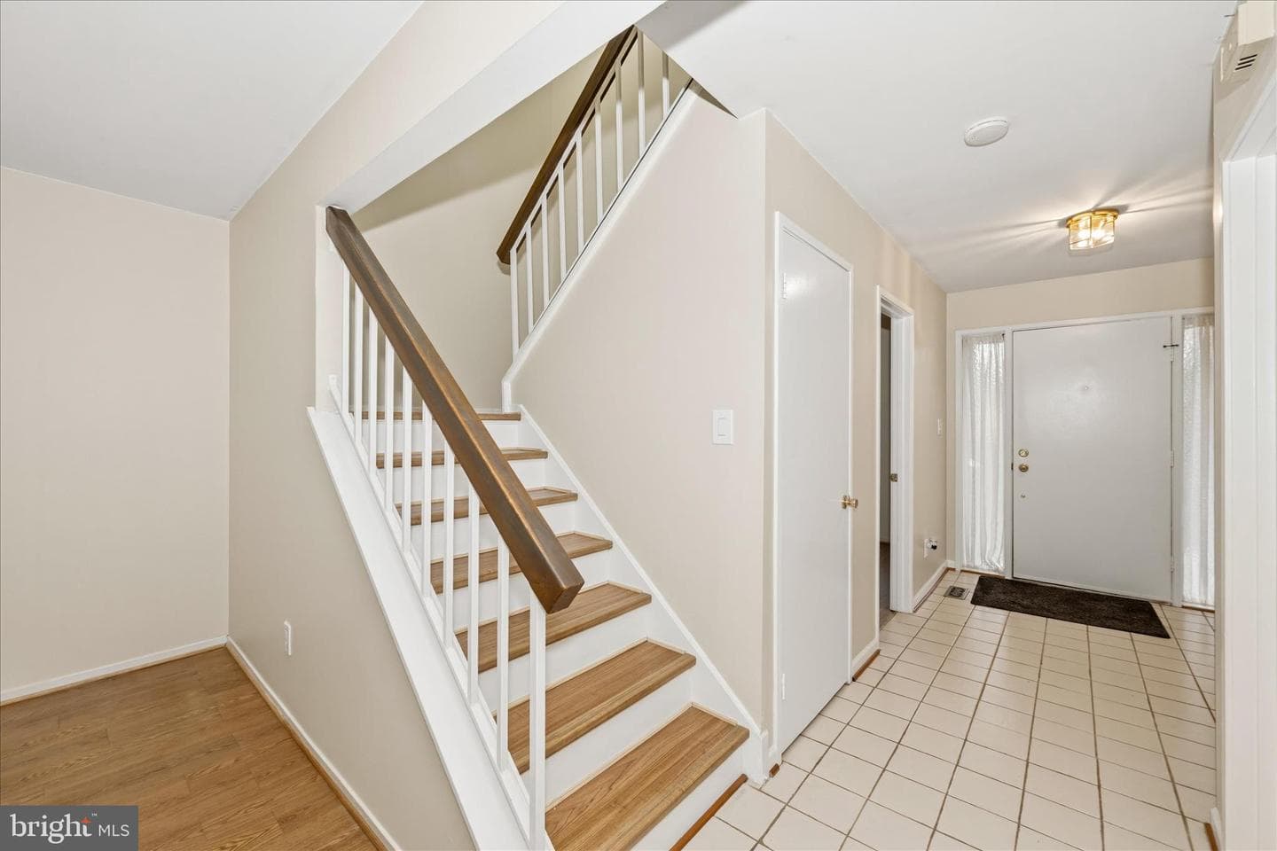 9700 Shadow Oak Drive photo 28