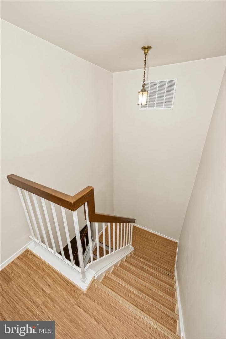 9700 Shadow Oak Drive photo 29