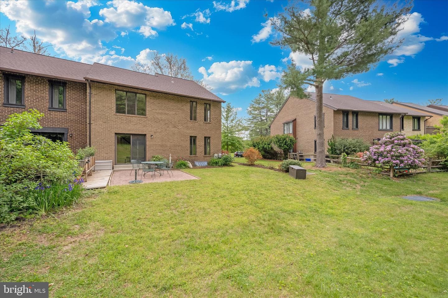 9700 Shadow Oak Drive photo 57