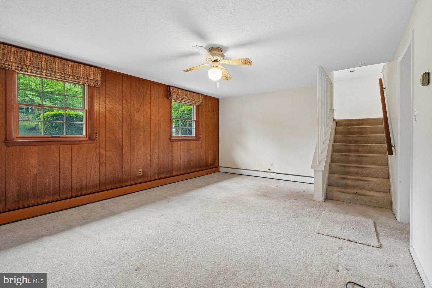 205 Tulip Drive photo 27