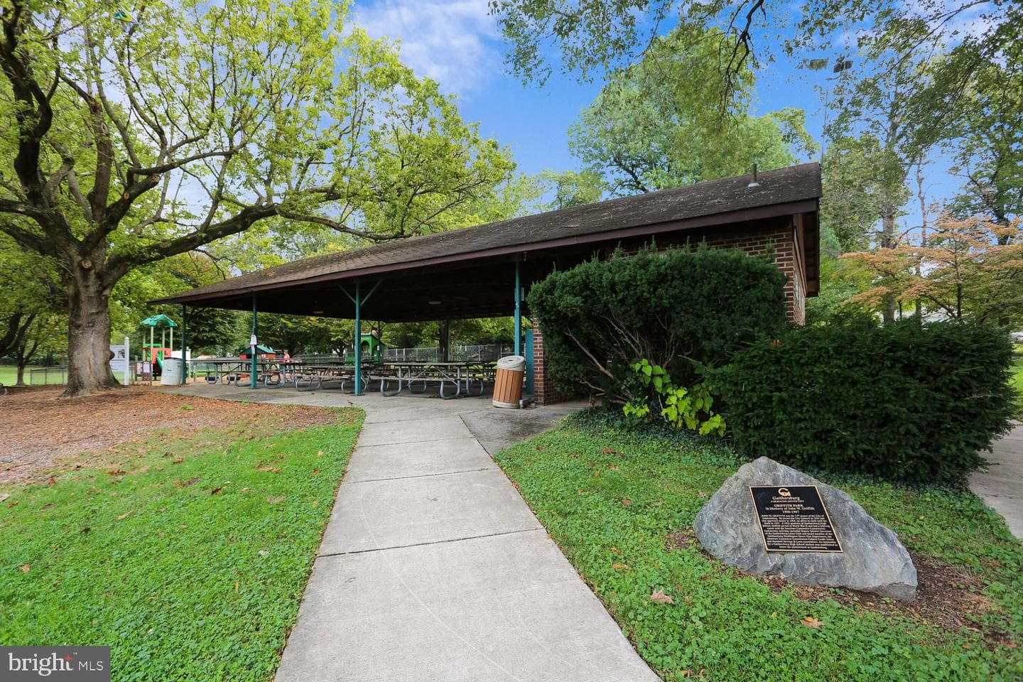 205 Tulip Drive photo 41