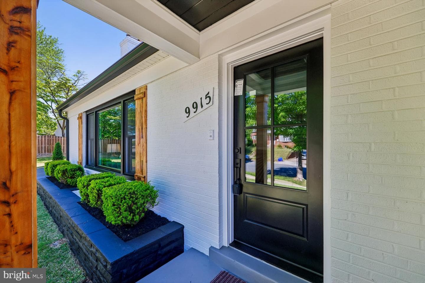 9915 Wildwood Road photo 10