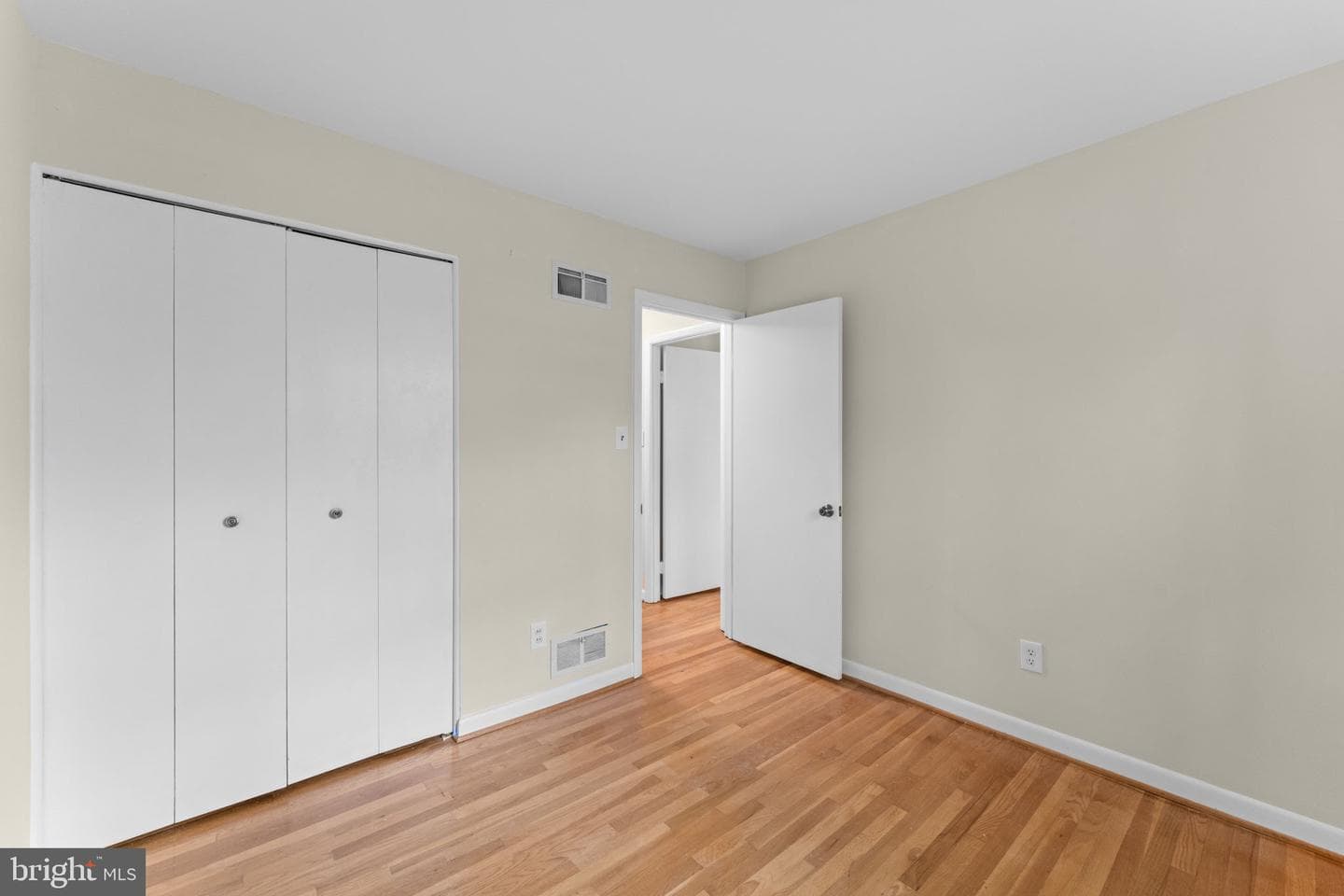 13100 Hathaway Drive photo 39
