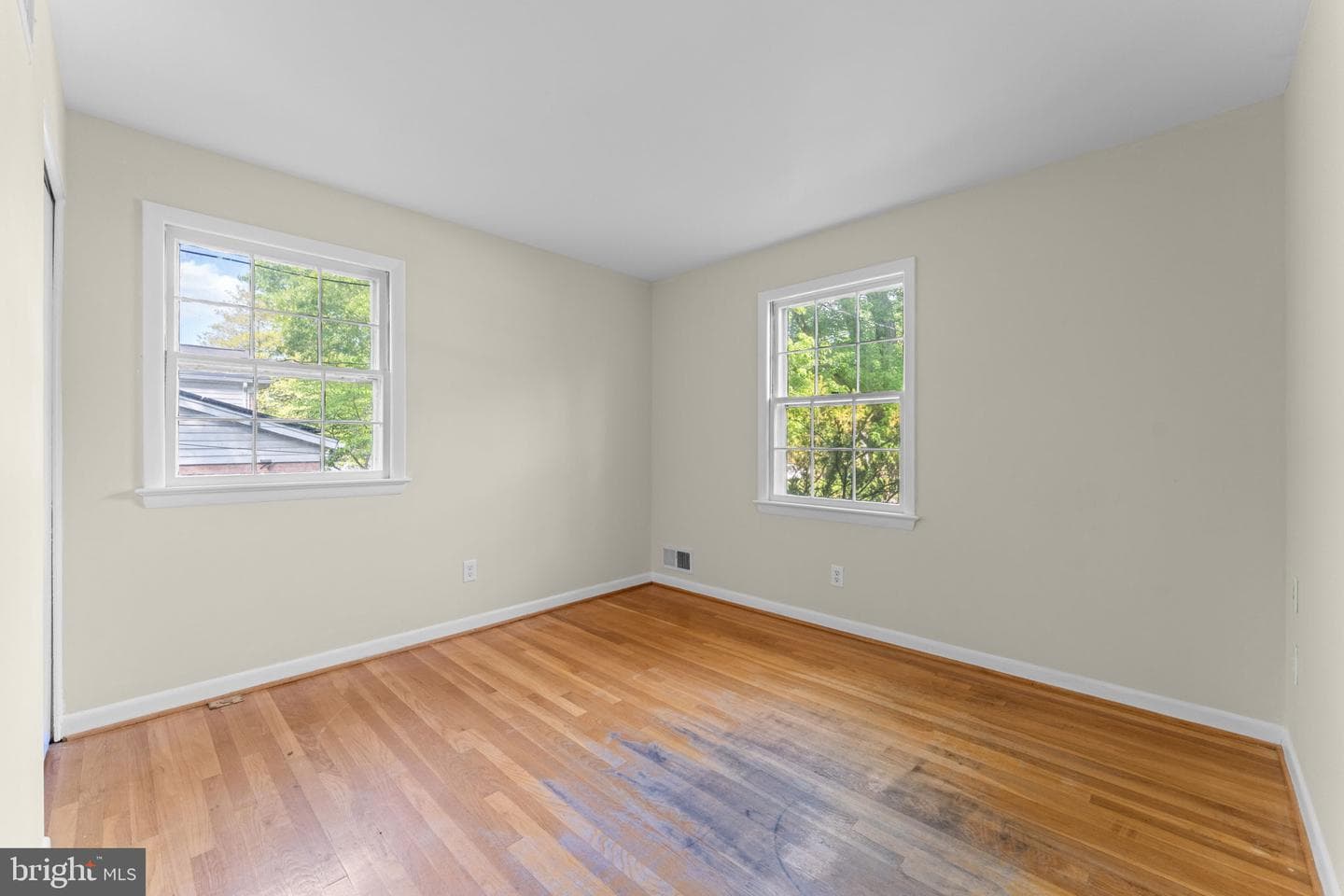 13100 Hathaway Drive photo 40