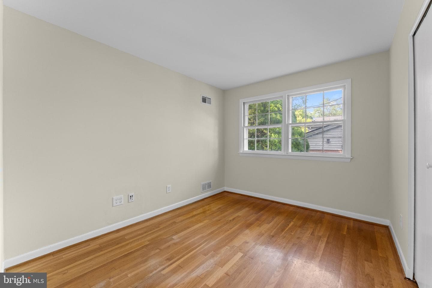13100 Hathaway Drive photo 43