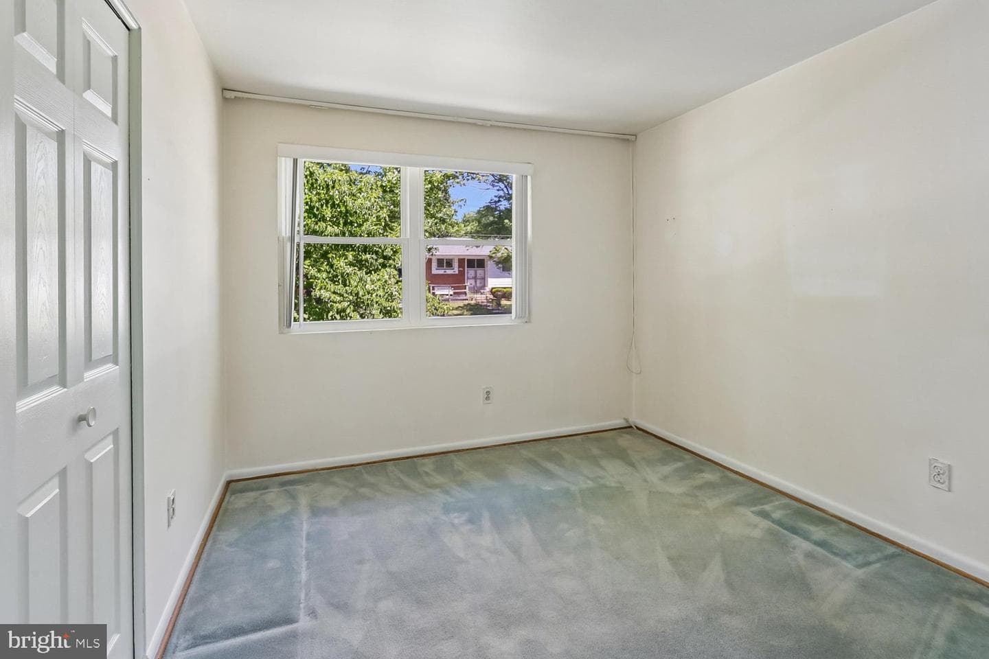 902 Malta Lane photo 30