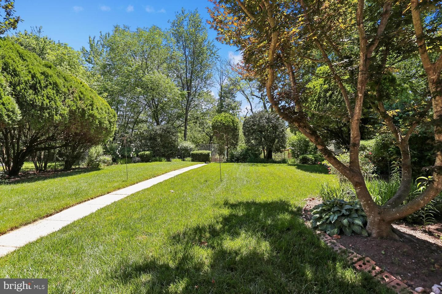 902 Malta Lane photo 45