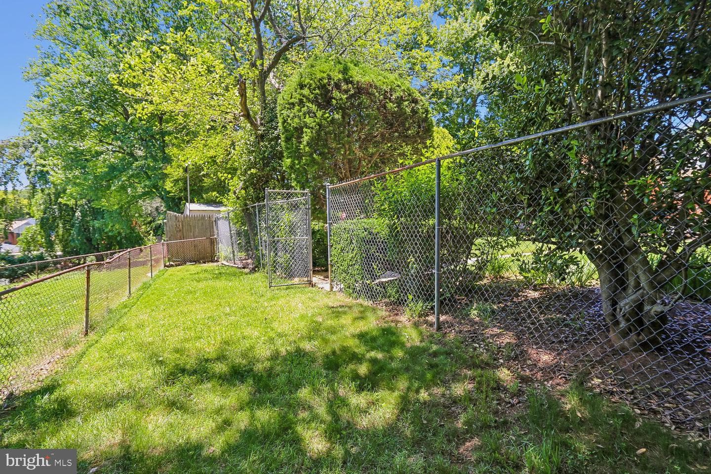 902 Malta Lane photo 49